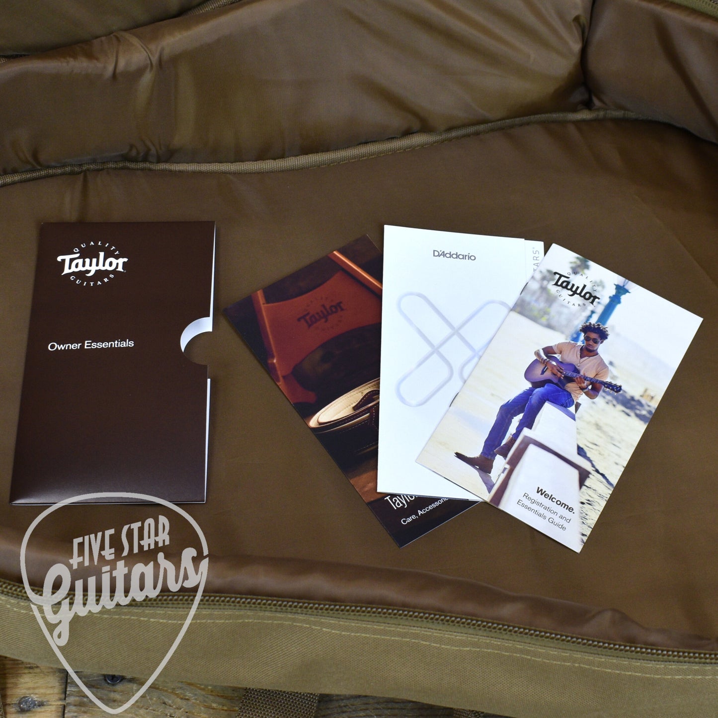 Taylor 150ce - Sapele with Gig Bag