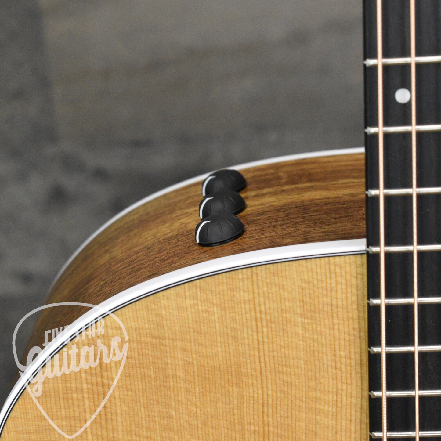 Taylor 214ce-K Sitka/Koa with Gig Bag