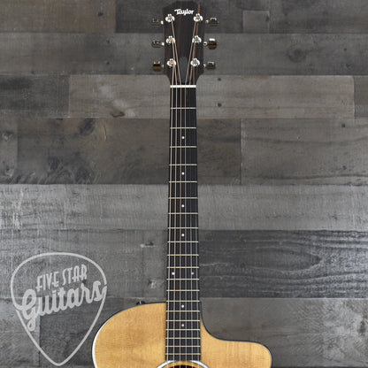 Taylor 214ce Plus with Aerocase