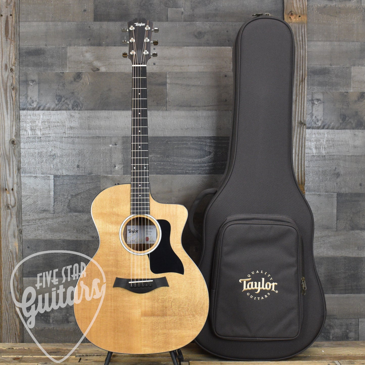 Taylor 214ce Plus with Aerocase