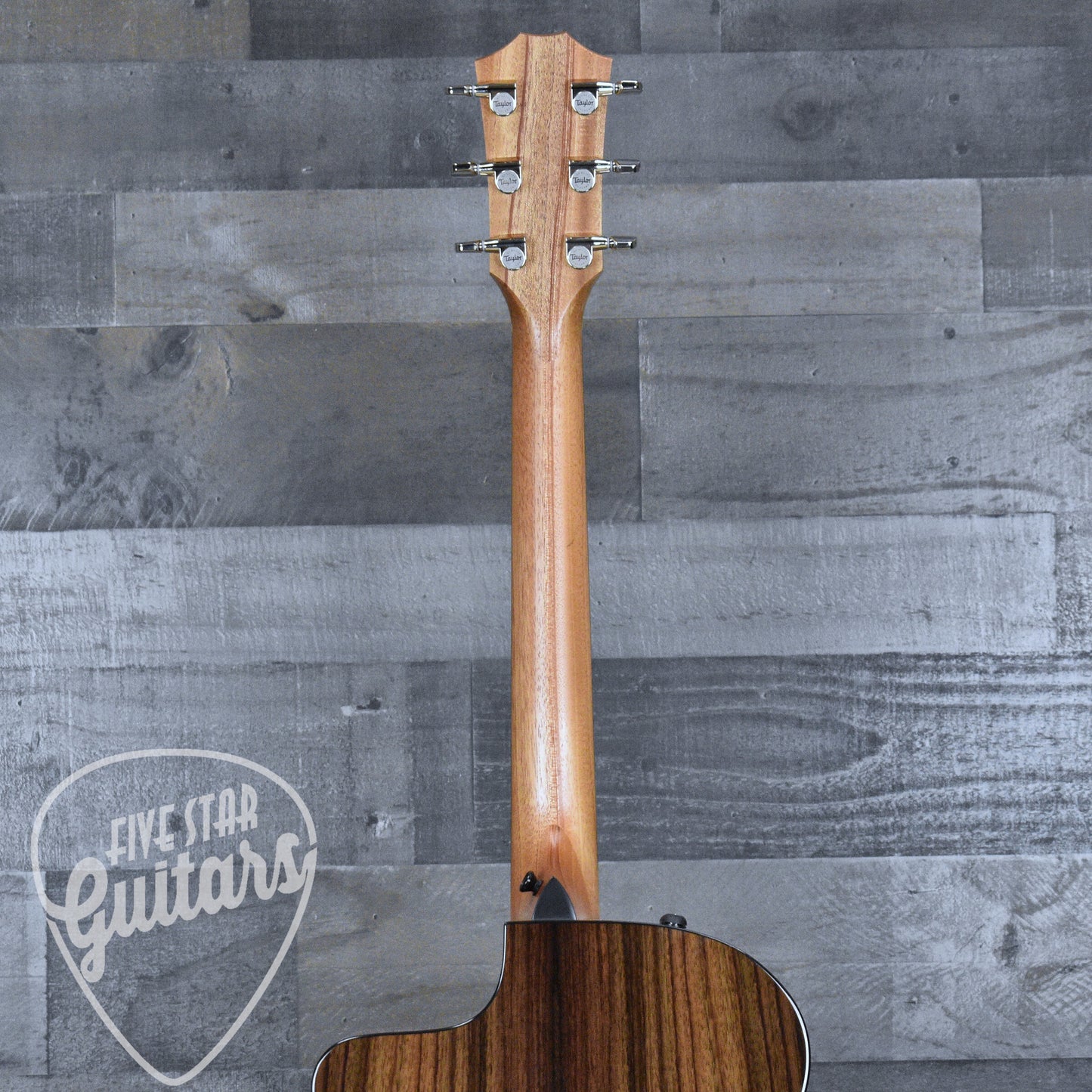 Taylor 214ce Plus with Aerocase