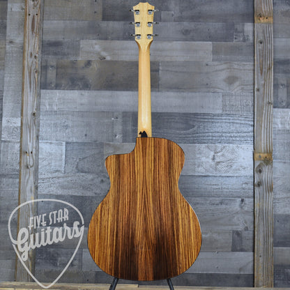 Taylor 214ce Plus with Aerocase