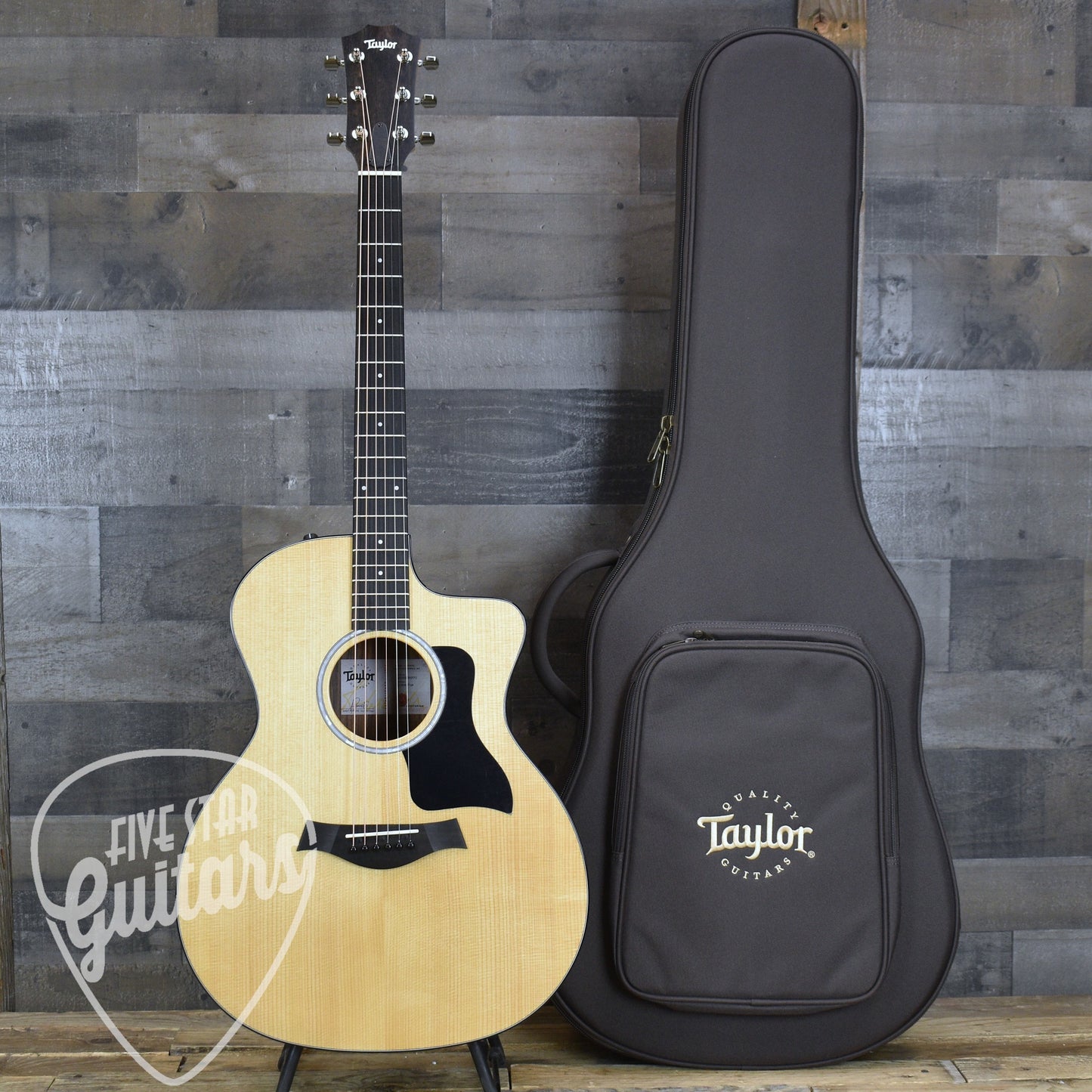 Taylor 214ce Plus with Aerocase
