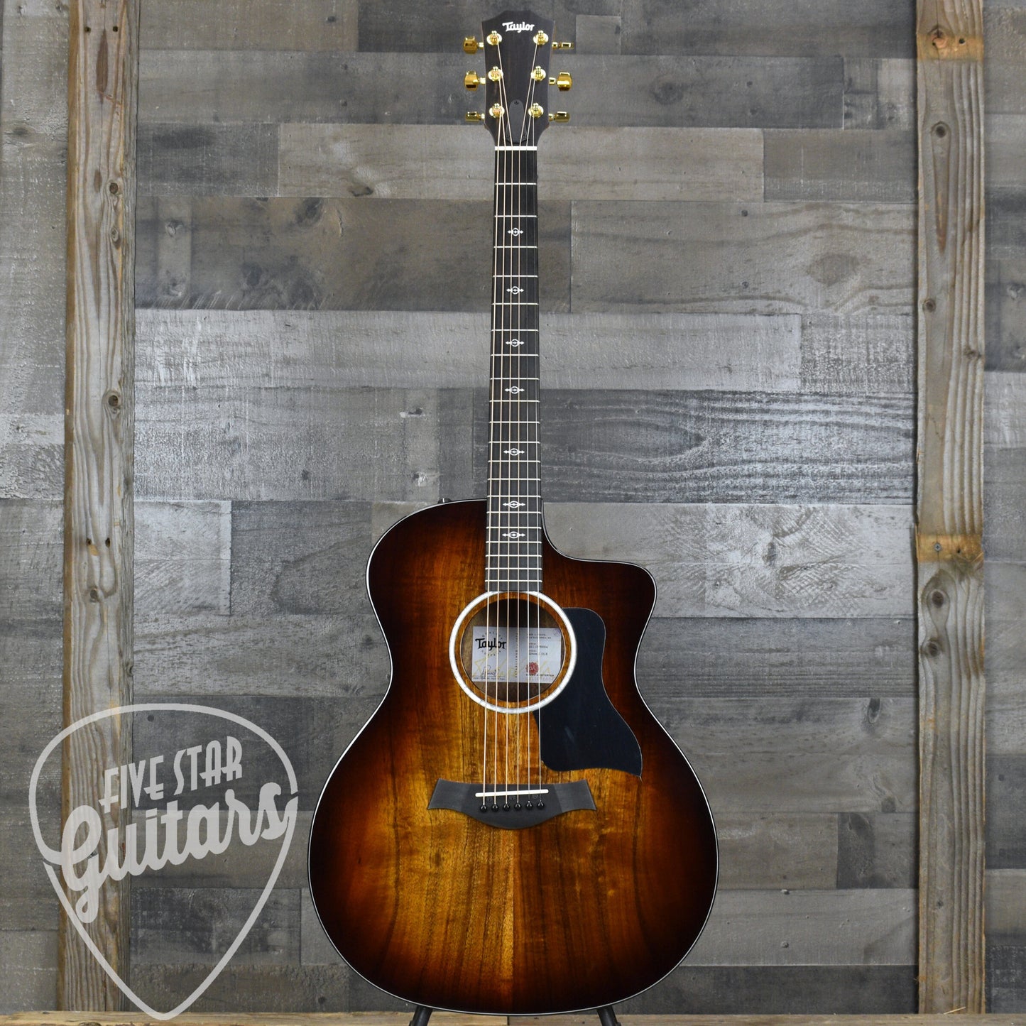Taylor 224ce-K DLX 2024 - Shaded Edgeburst with Hard Shell Case