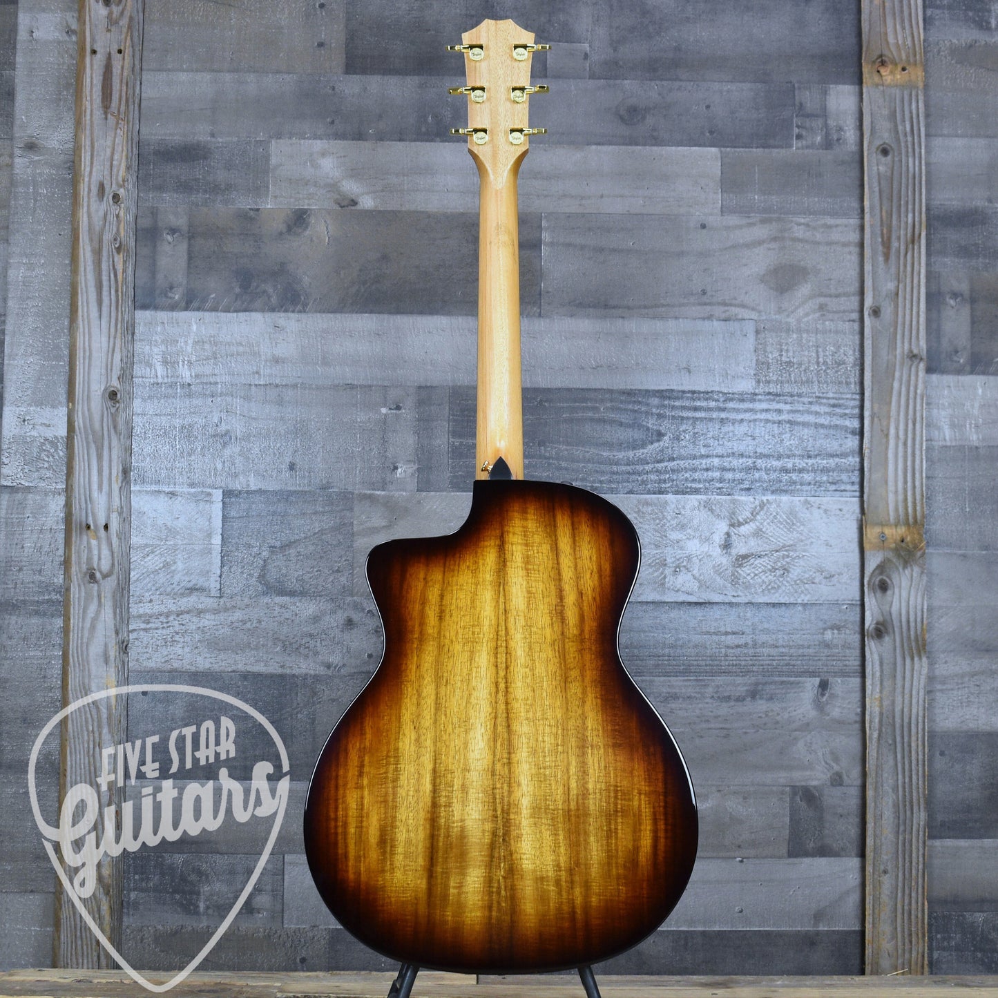Taylor 224ce-K DLX 2024 - Shaded Edgeburst with Hard Shell Case