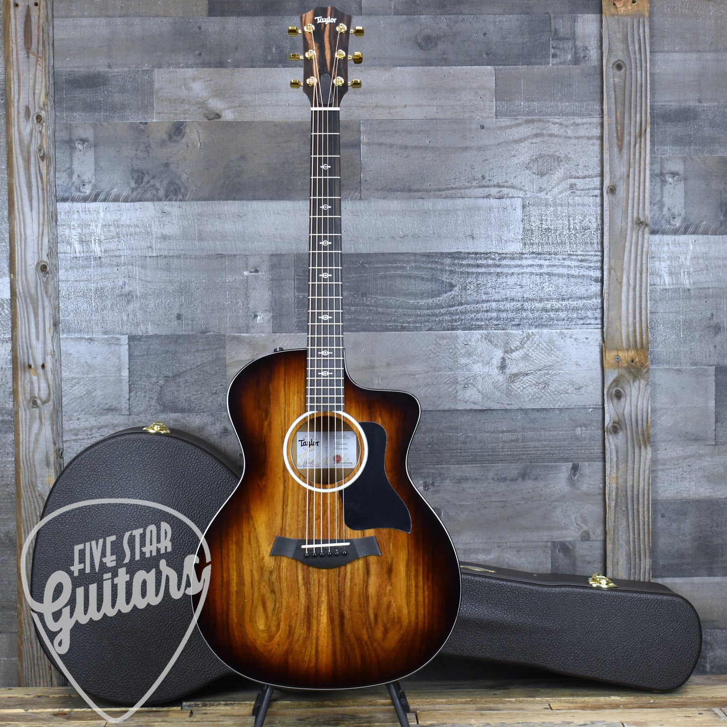 Taylor 224ce-K DLX 2024 - Shaded Edgeburst with Hard Shell Case