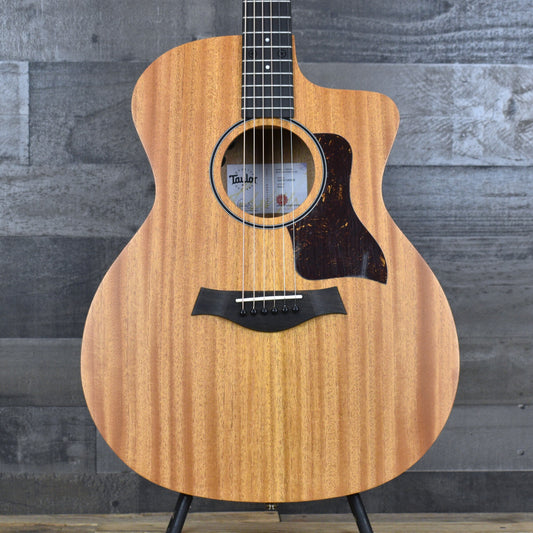 Taylor 24ce - Natural Mahogany with Gigbag