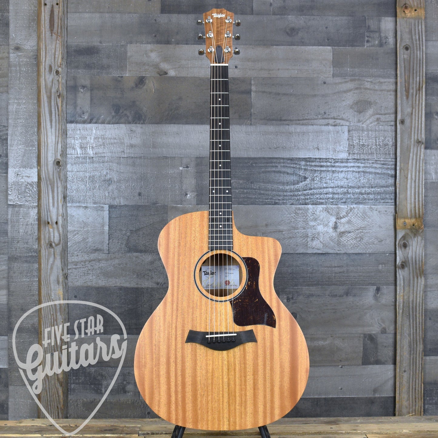 Taylor 24ce - Natural Mahogany with Gigbag