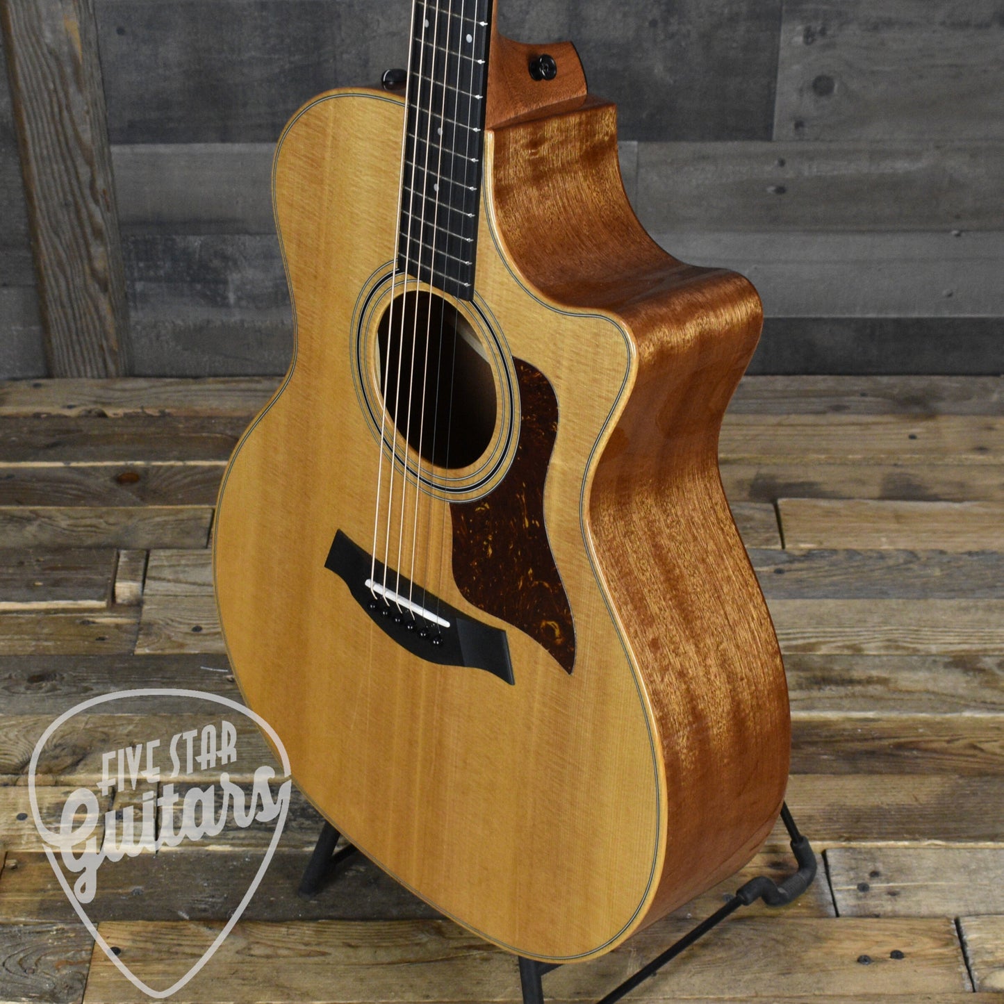 Taylor 314ce Studio - Natural with Gig Bag