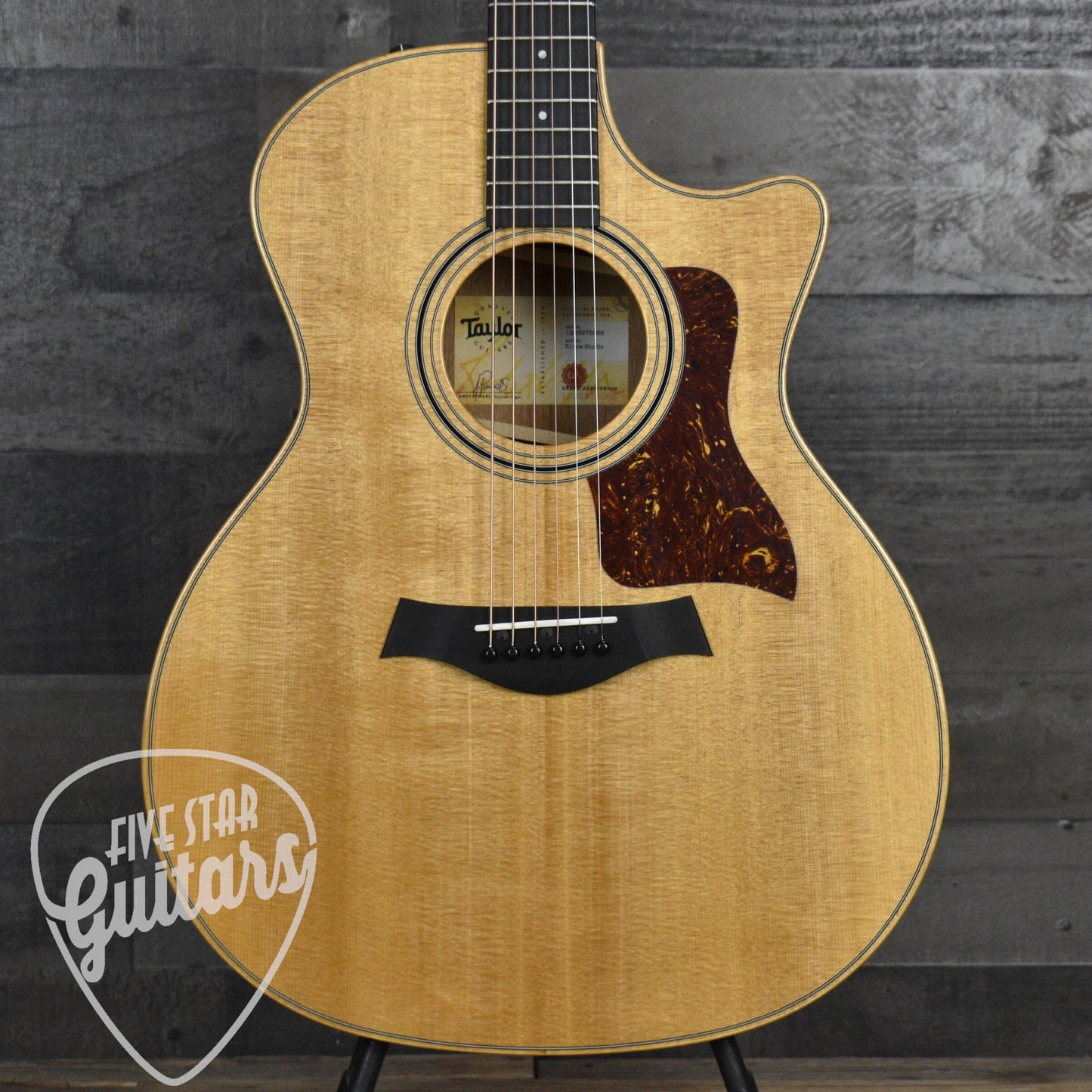 Taylor 314ce Studio - Natural with Gig Bag