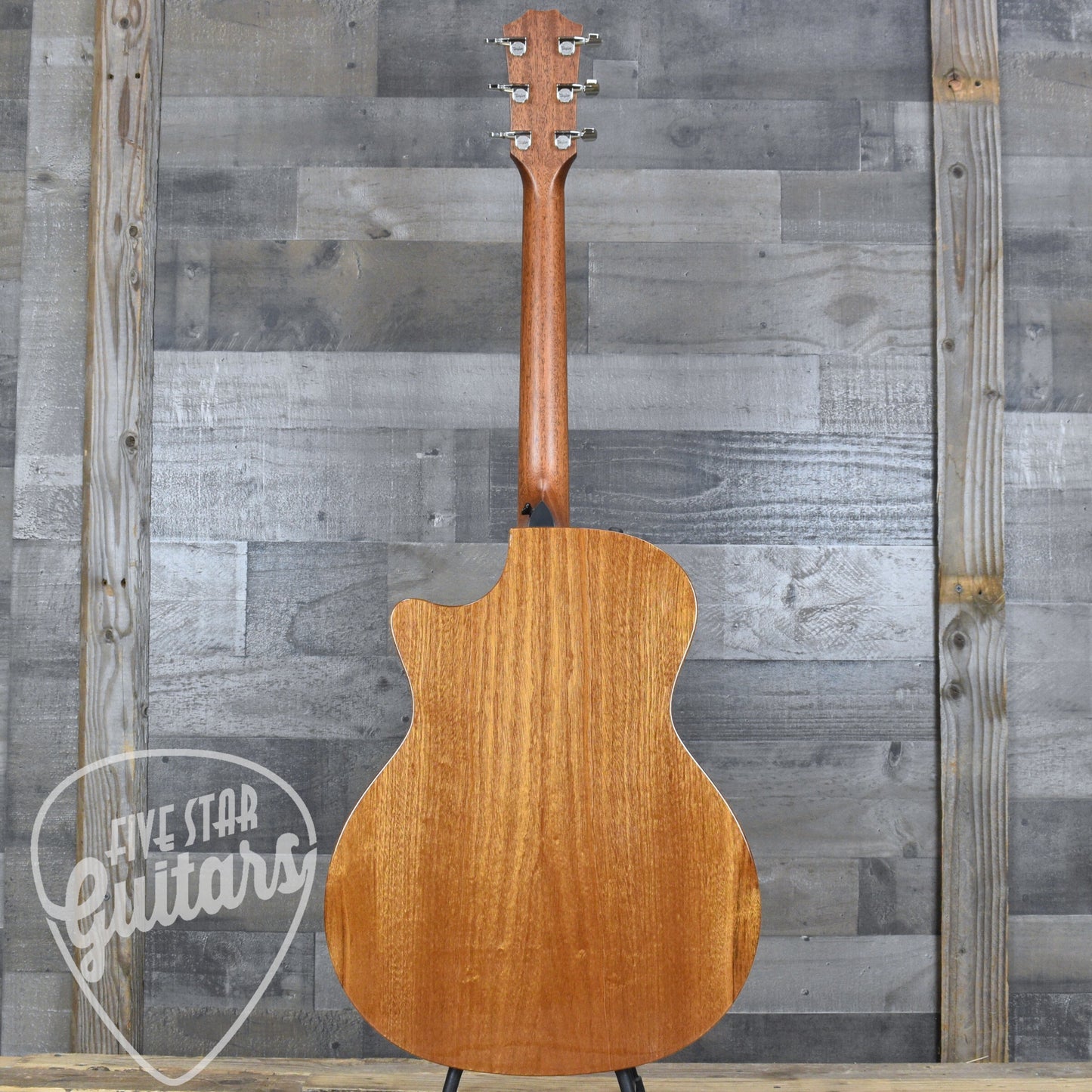 Taylor 314ce Studio - Natural with Gig Bag