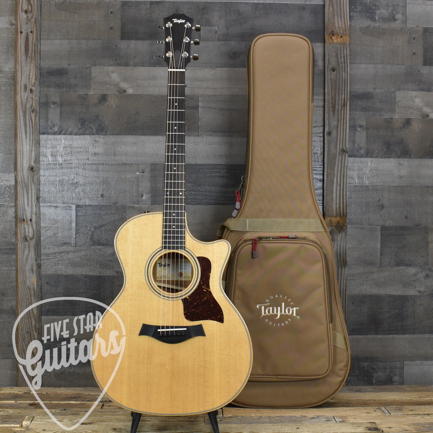 Taylor 314ce Studio - Natural with Gig Bag