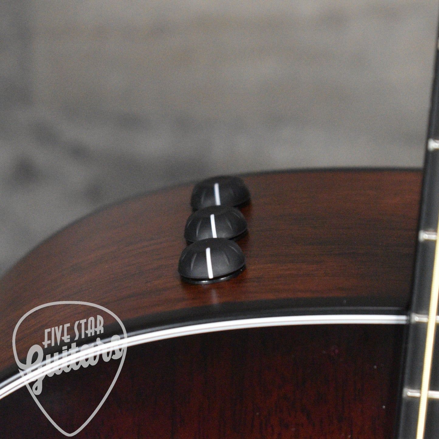 Taylor 324ce Baritone-6 LTD - Shaded Edge Burst with Hardshell Case