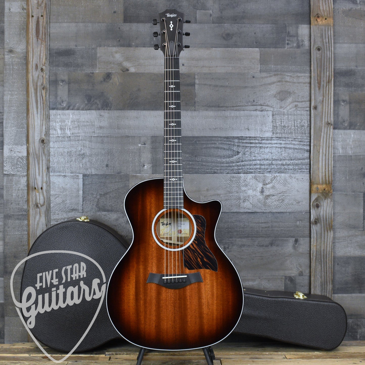 Taylor 324ce Next Generation - Shaded Edgeburst with Hardshell Case