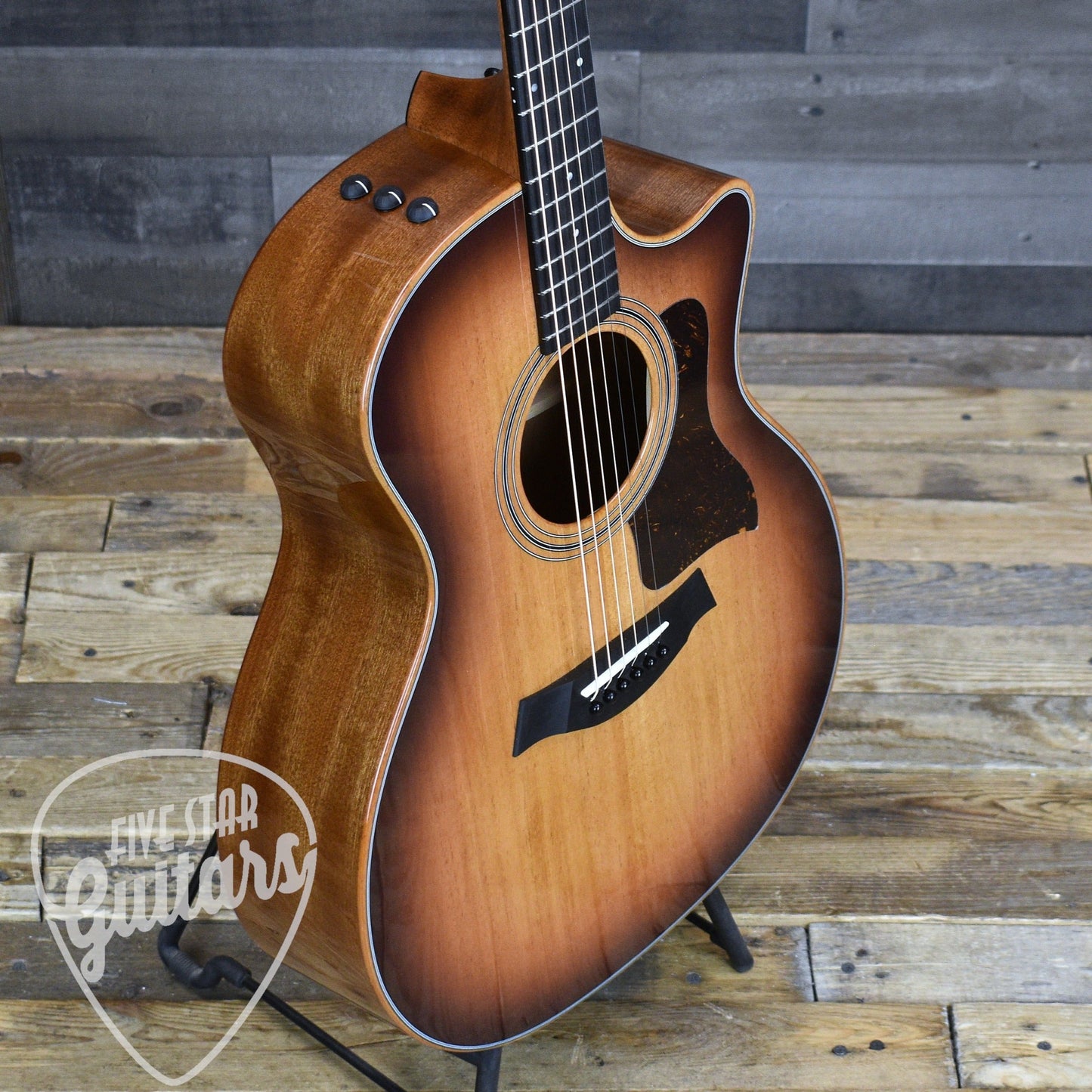 Taylor 324ce Studio Special Edition - Mahogany Glow with Gigbag