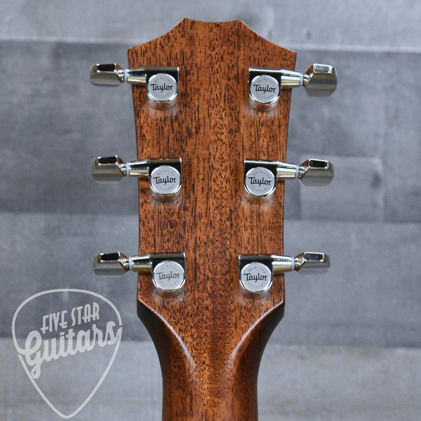 Taylor 414ce Next Generation - Natural with Hardshell Case