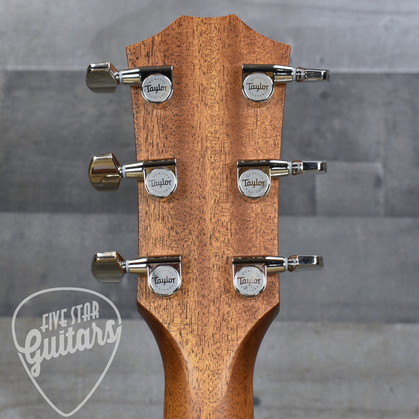 Taylor 414ce Studio - Natural with Gig Bag