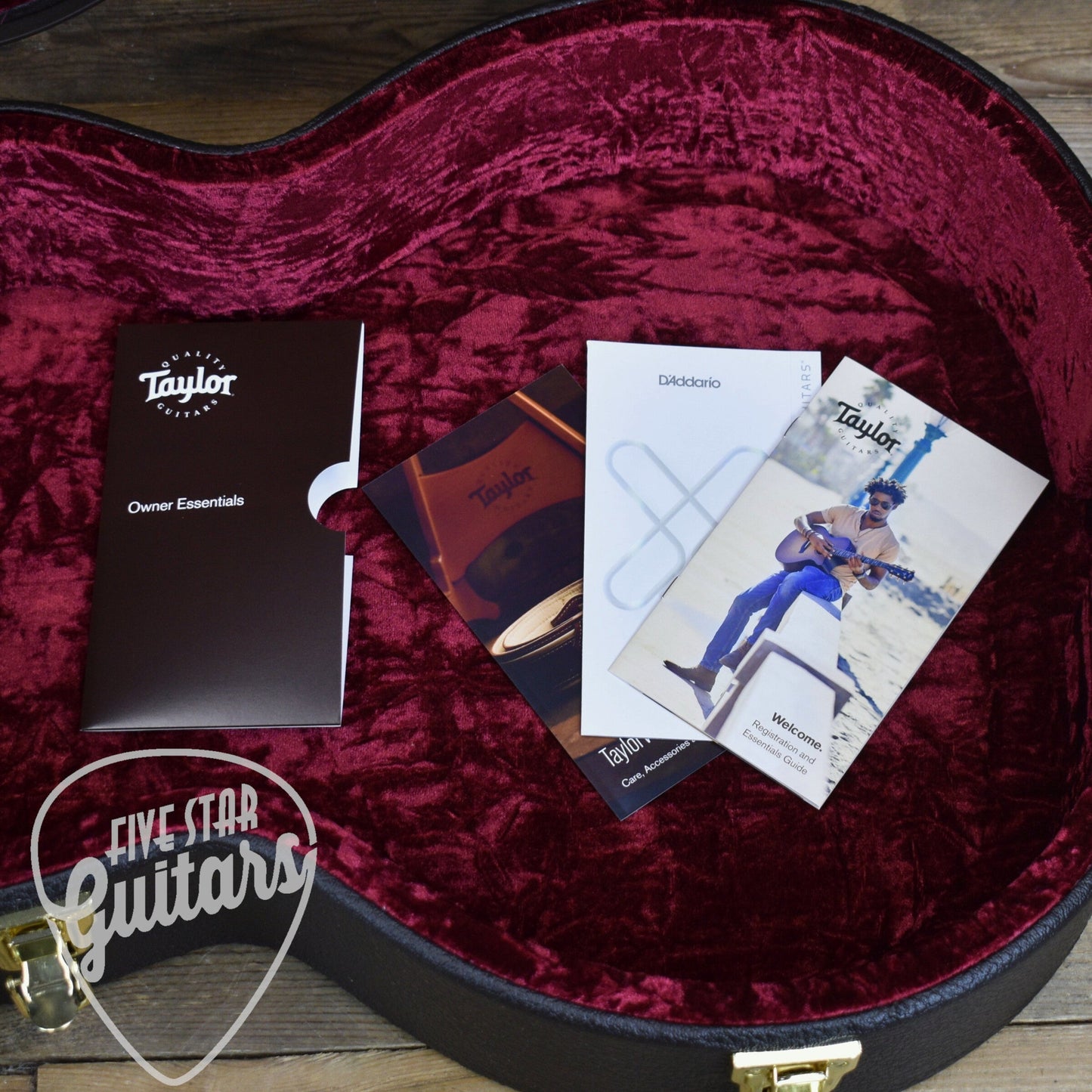 Taylor 814ce Next Generation - Natural with Hardshell Case