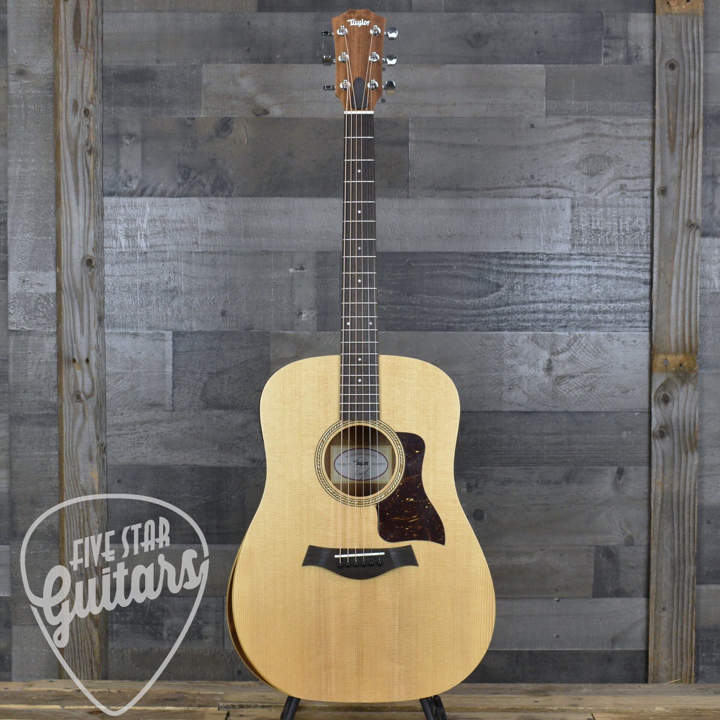 Taylor Academy 10e with Gig Bag