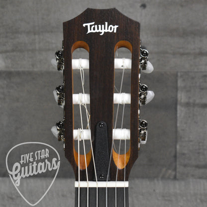 Taylor Academy 12e-N with Gig Bag