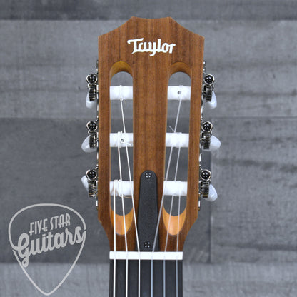 Taylor Academy 12e-N with Gig Bag