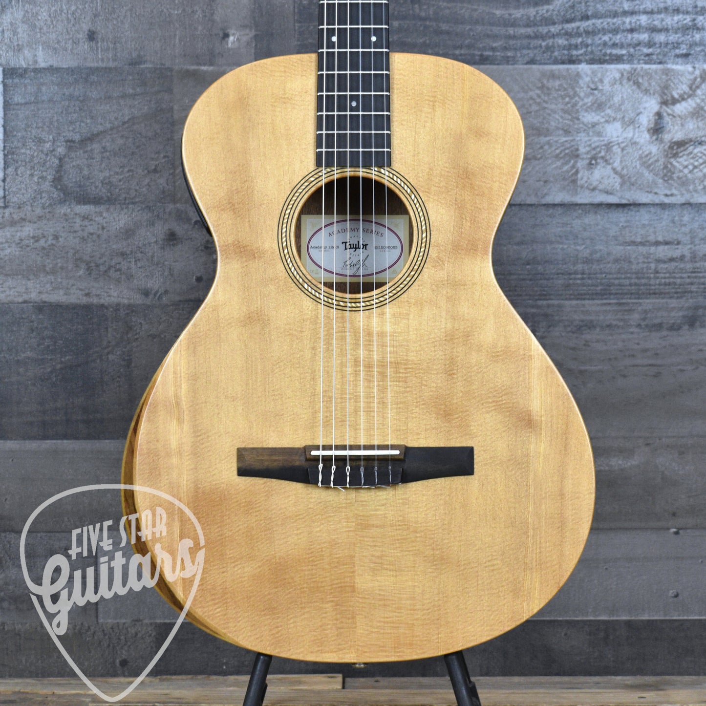 Taylor Academy 12e-N with Gig Bag