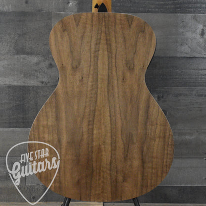 Taylor Academy 12e with Gig Bag