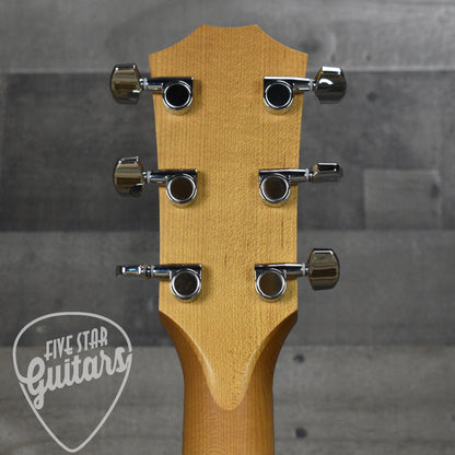 Taylor Academy 12e with Gig Bag