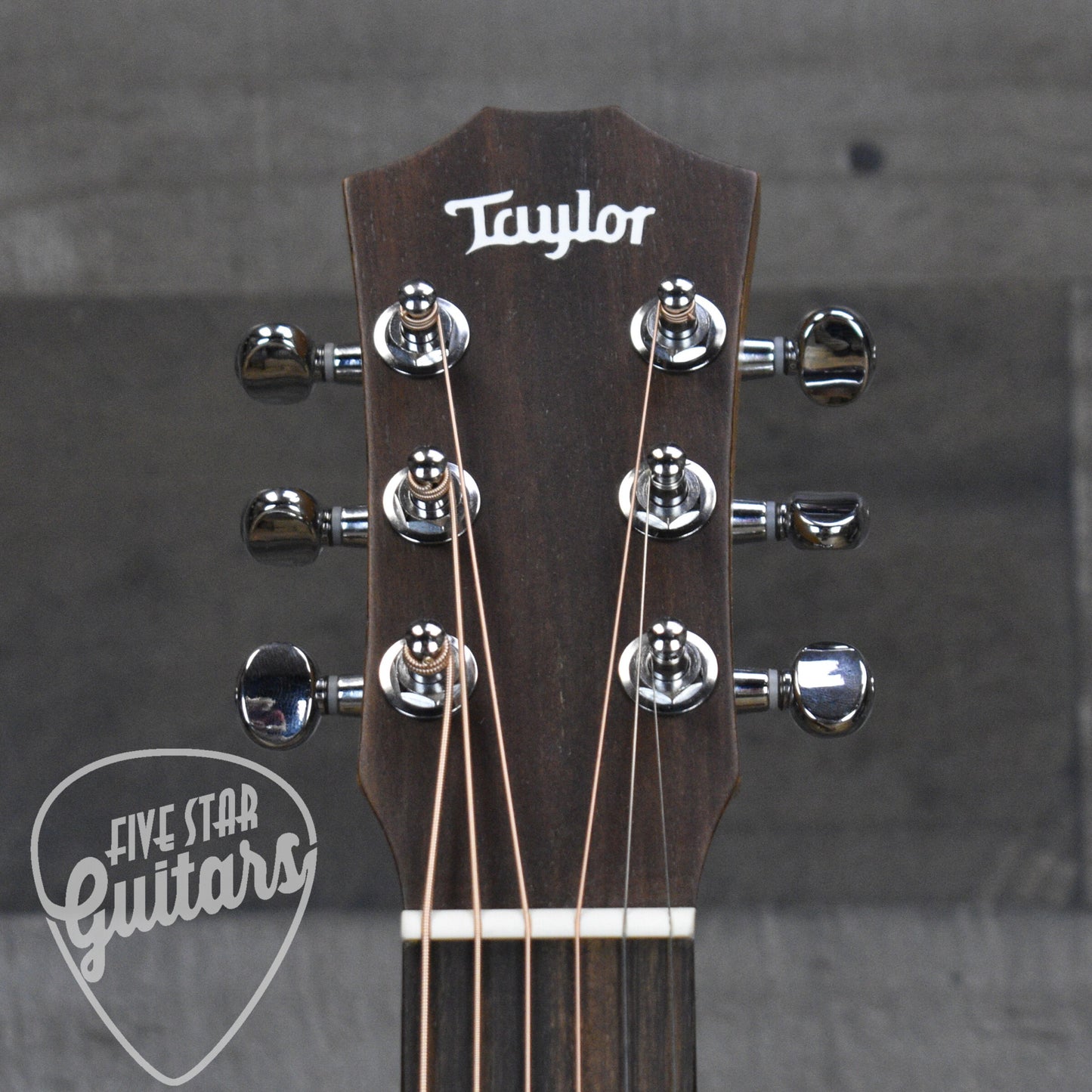 Taylor BT1 Baby Taylor with Gig Bag