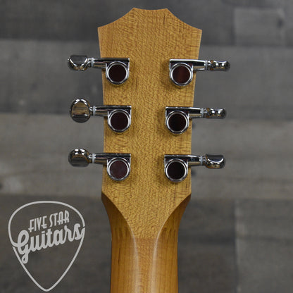 Taylor BT1 Baby Taylor with Gig Bag