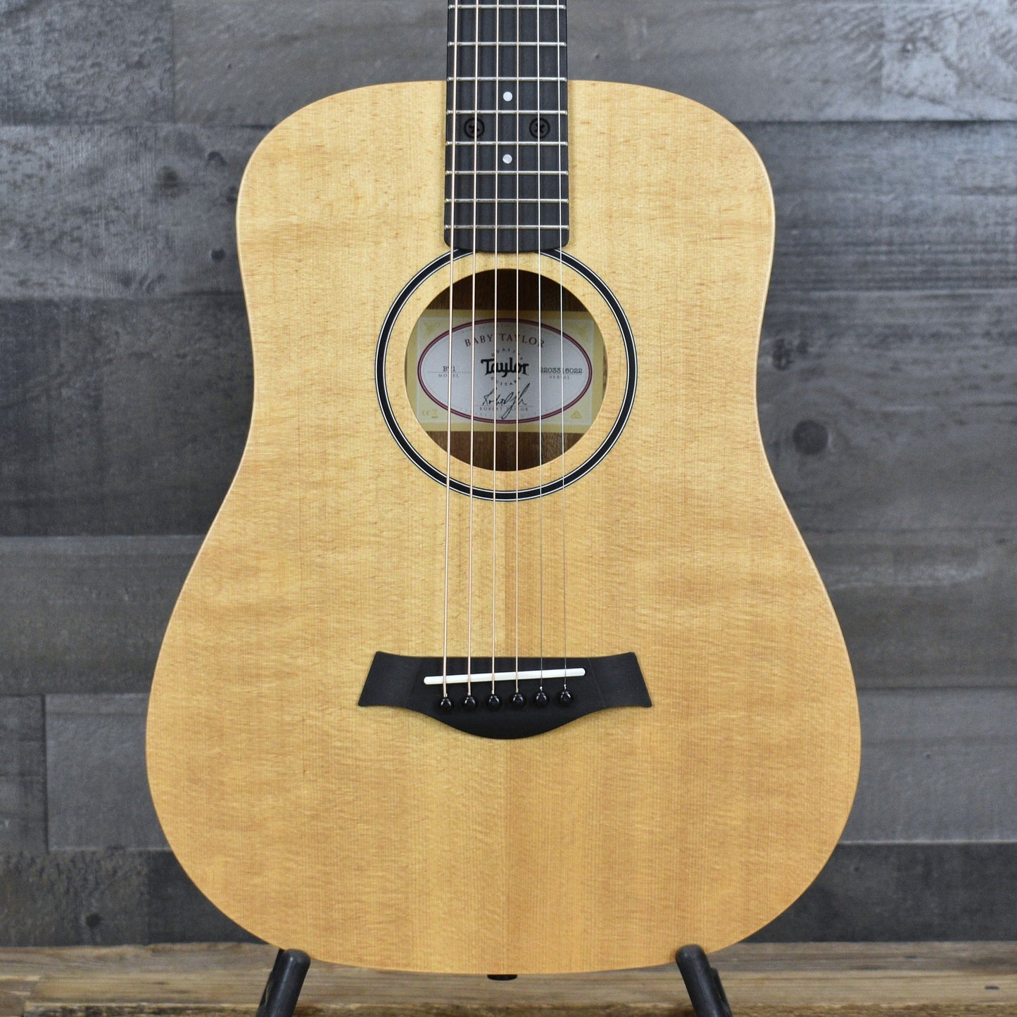 Taylor BT1 Baby Taylor with Gig Bag