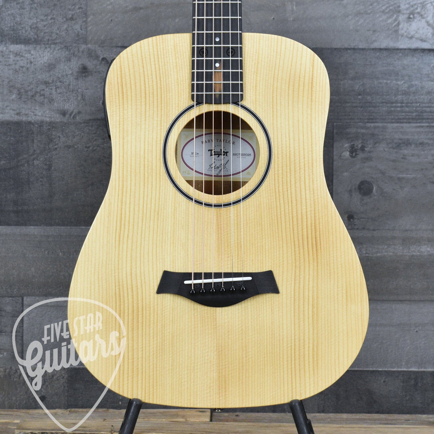 Taylor BT1e - Natural with Gig Bag