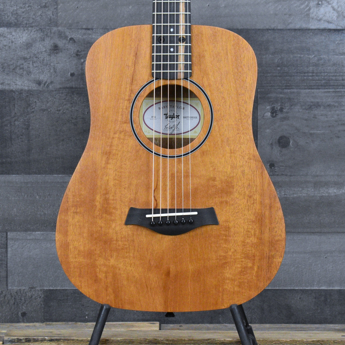 Taylor BT2 Baby Taylor with Gig Bag