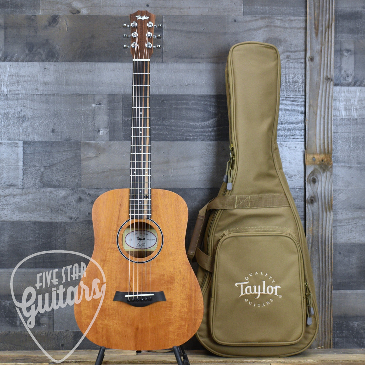 Taylor BT2 Baby Taylor with Gig Bag