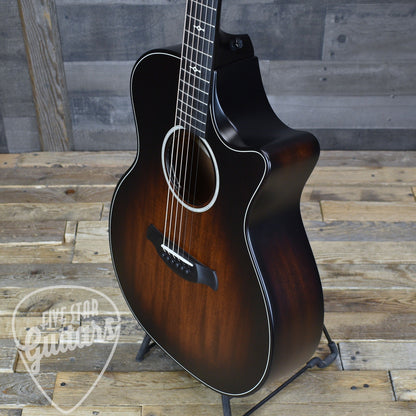 Taylor Builder's Edition 324ce Next Generation - Tobacco Kona Burst with Hardshell Case