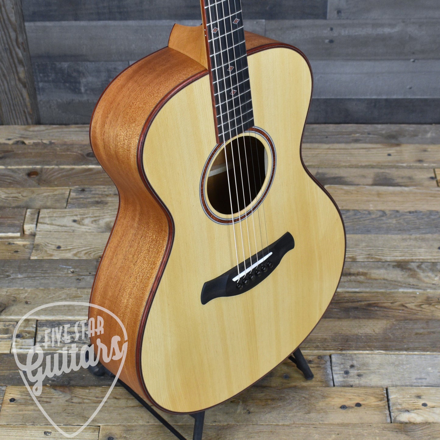 Taylor Custom Gold Label Grand Concert Catch Custom#29 - Satin Natural with Hardshell Case