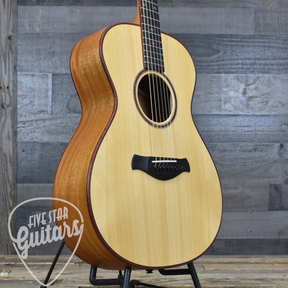 Taylor Custom Gold Label Grand Concert Catch Custom#29 - Satin Natural with Hardshell Case