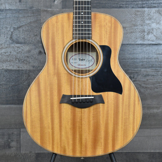 Taylor GS Mini Mahogany- Natural with Gig Bag