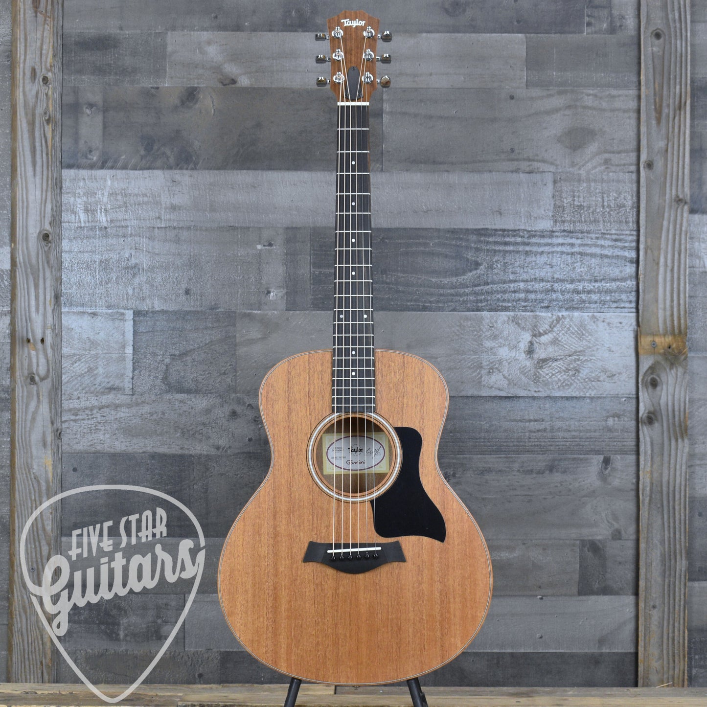 Taylor GS Mini Mahogany- Natural with Gig Bag