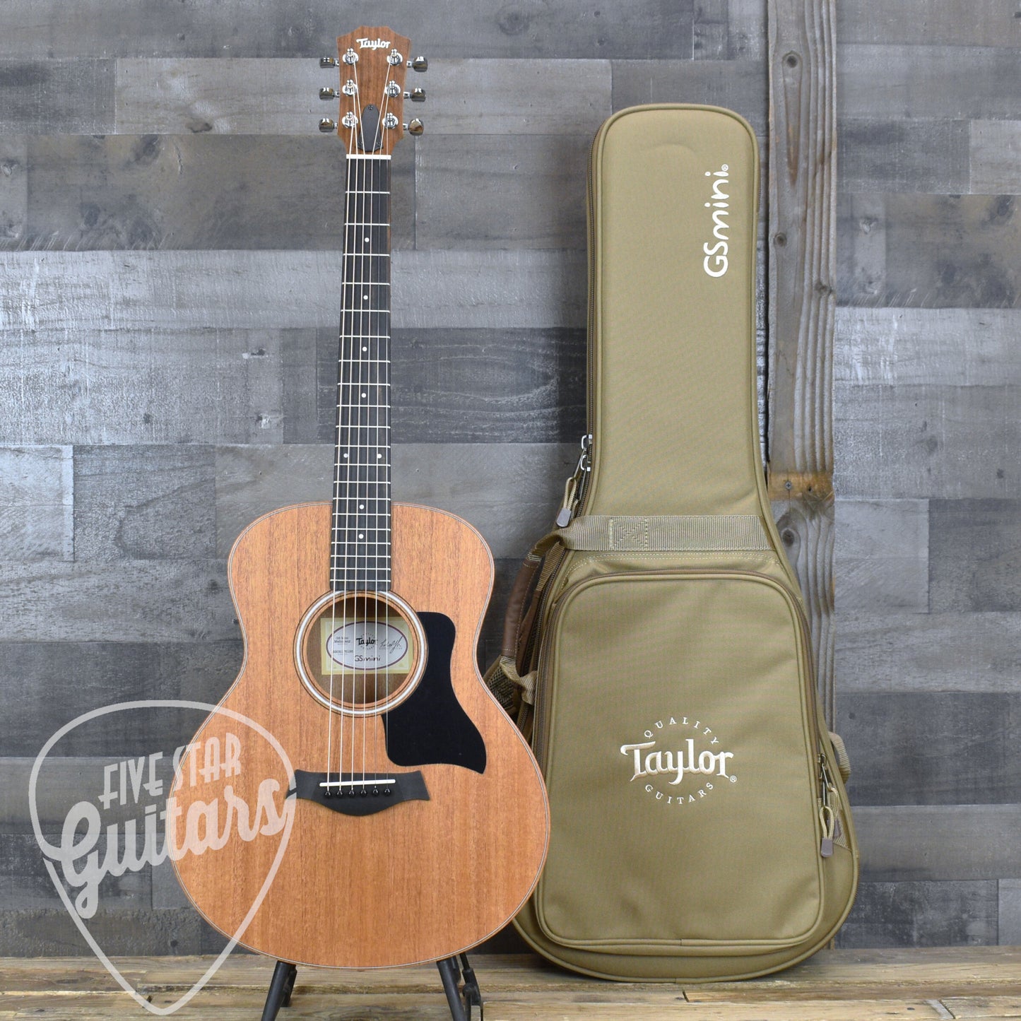 Taylor GS Mini Mahogany- Natural with Gig Bag