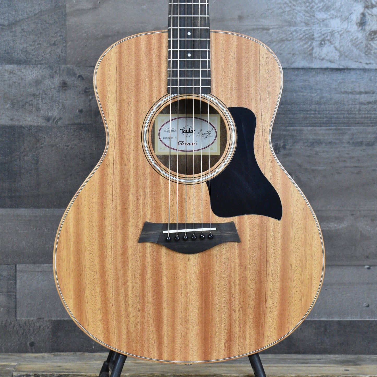 Taylor GS Mini Mahogany- Natural with Gig Bag