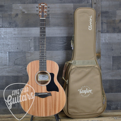 Taylor GS Mini Mahogany- Natural with Gig Bag