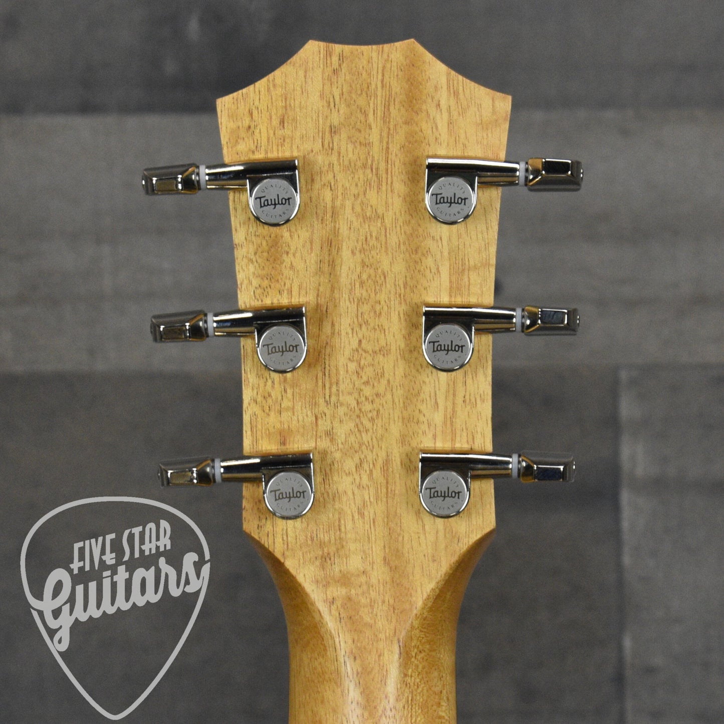 Taylor GS Mini-e Koa Plus with Aerocase