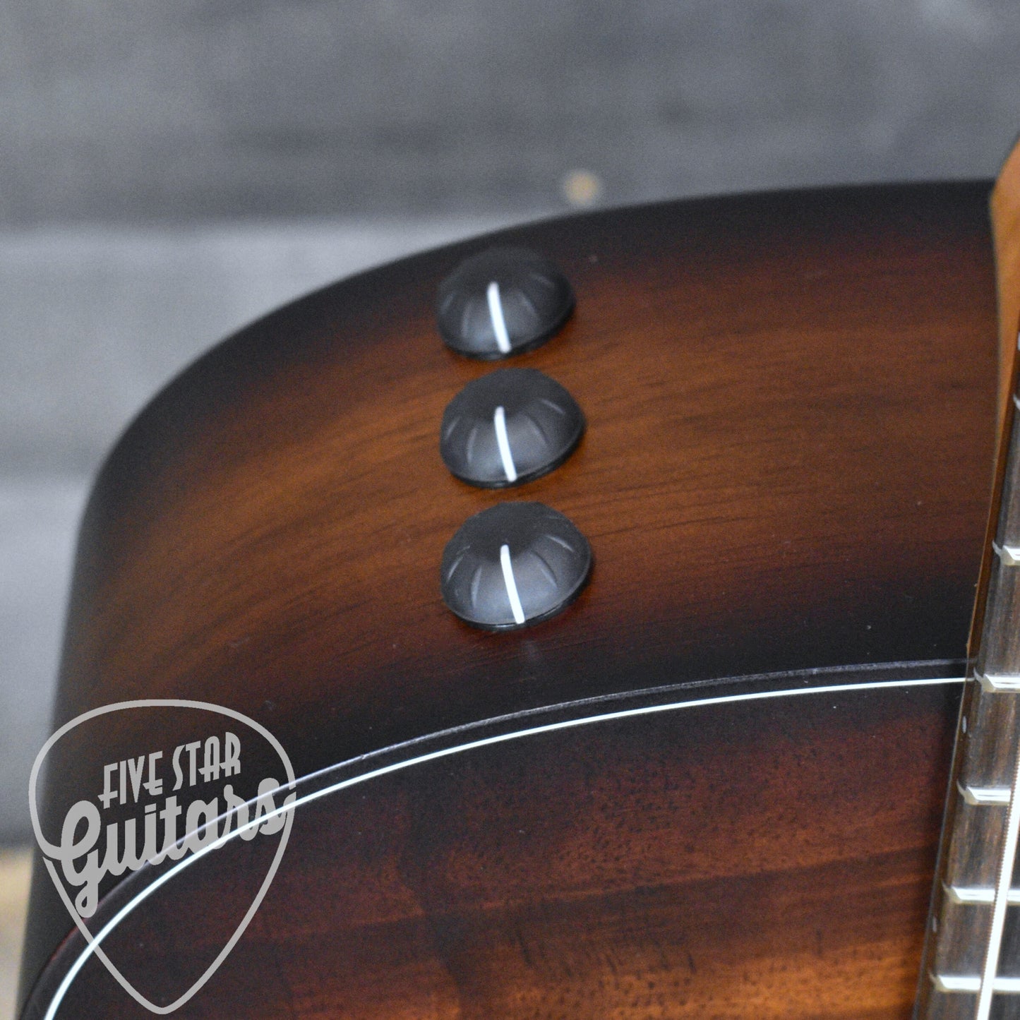 Taylor GS Mini-e Koa Plus with Aerocase