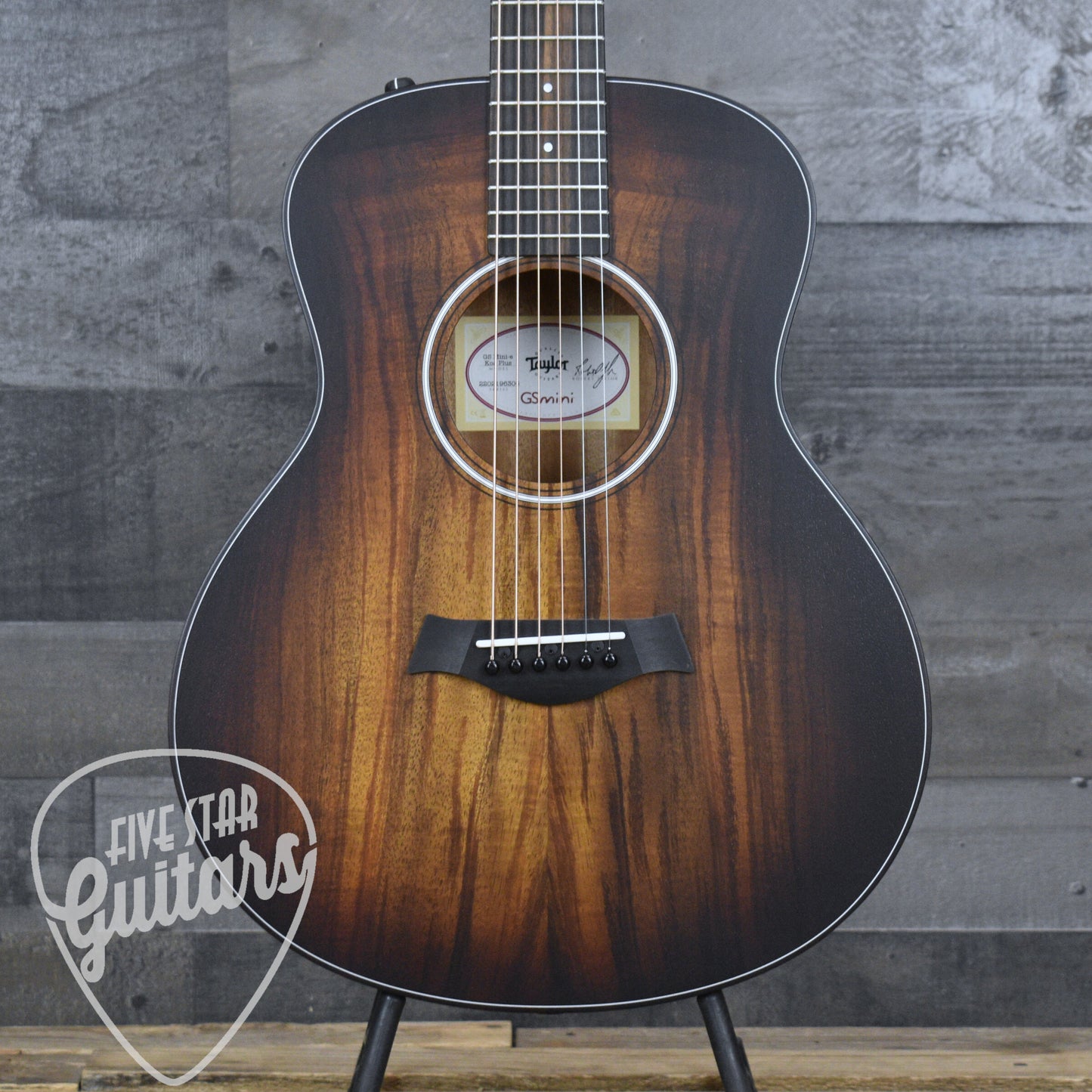 Taylor GS Mini-e Koa Plus with Aerocase