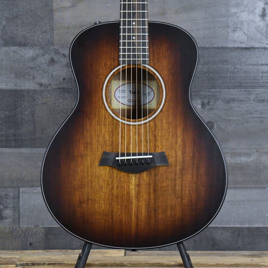 Taylor GS Mini-e Koa Plus with Aerocase