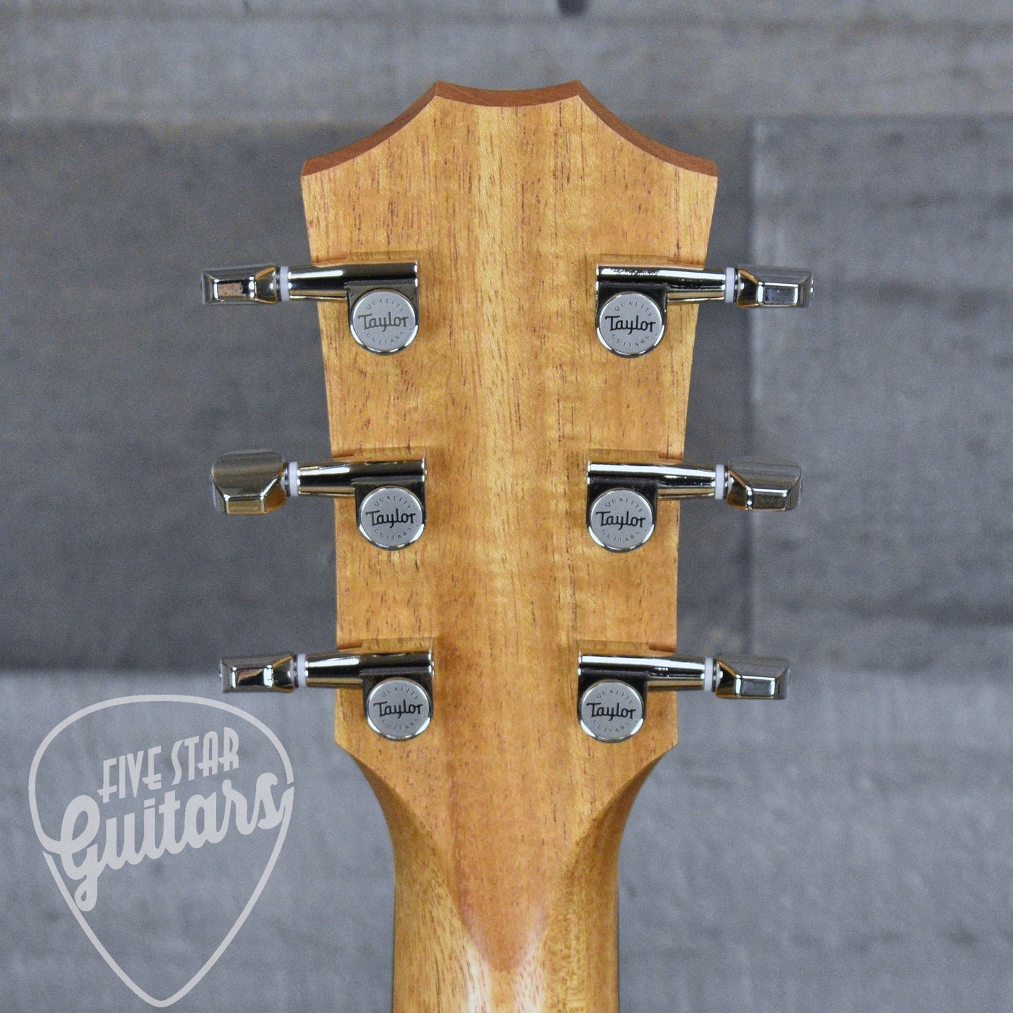 Taylor GS Mini-e Koa Plus with Aerocase