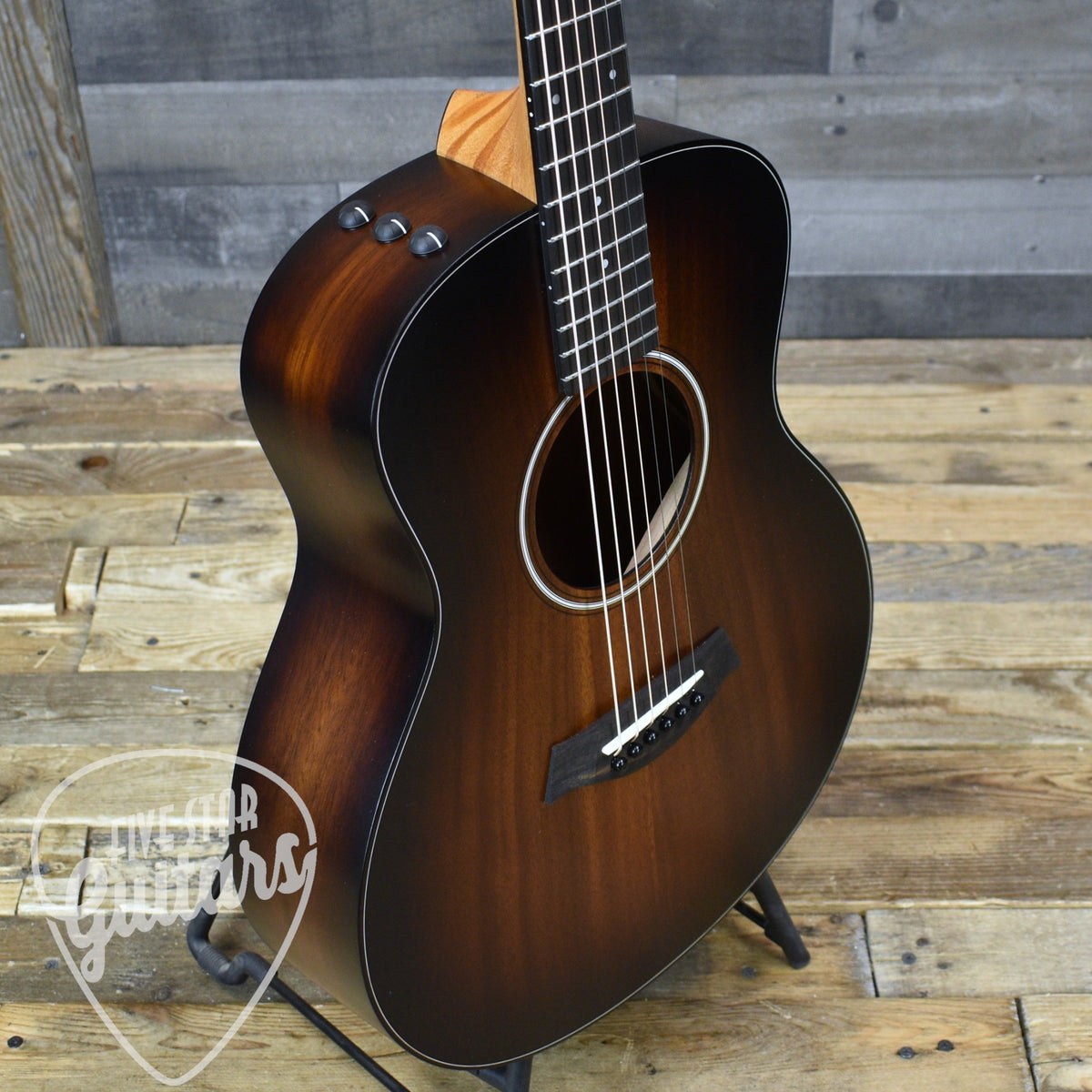 Taylor GS Mini-e Koa Plus with Aerocase