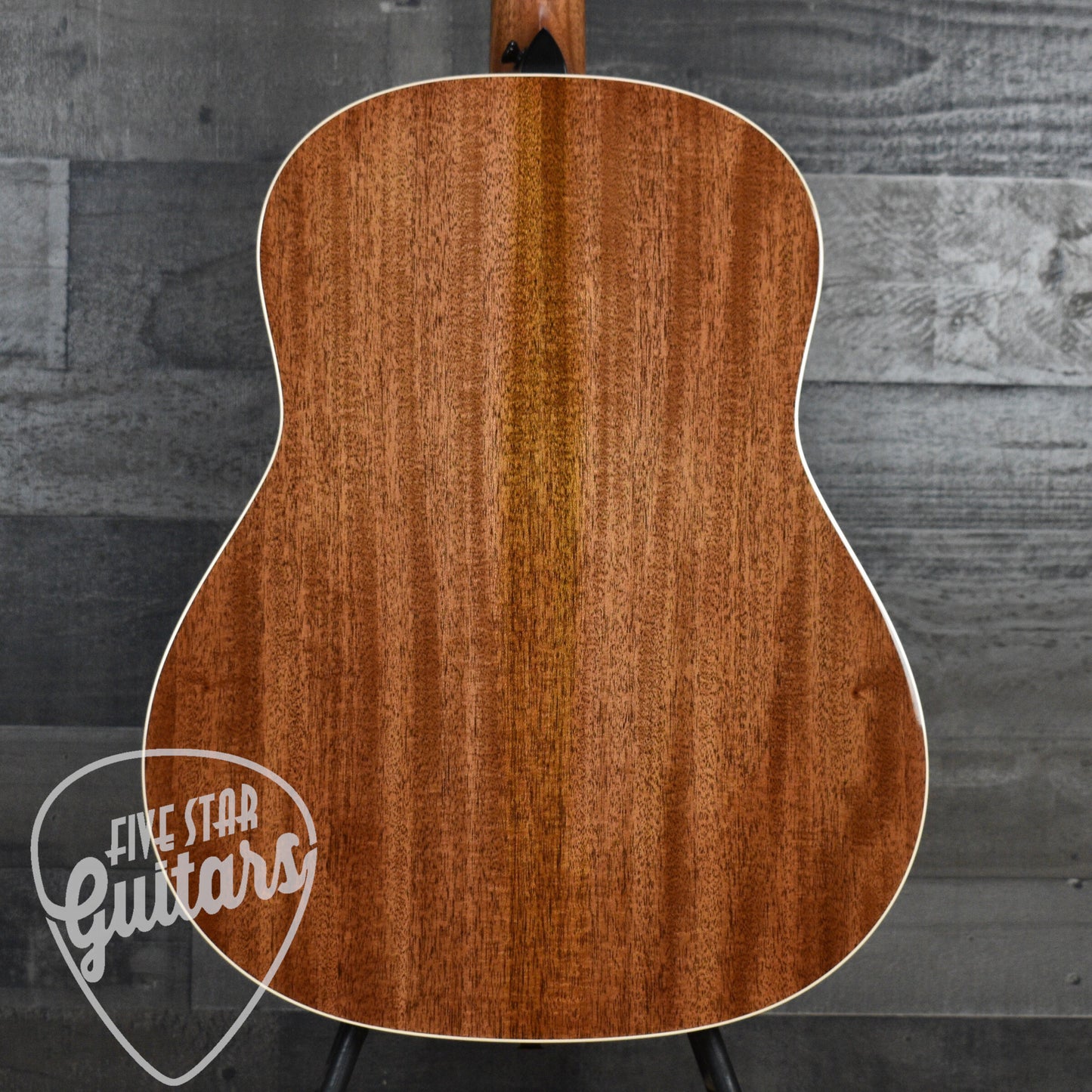 Taylor Gold Label 517e Dreadnought Acoustic Guitar - Gloss Natural Finish with Hardshell Case