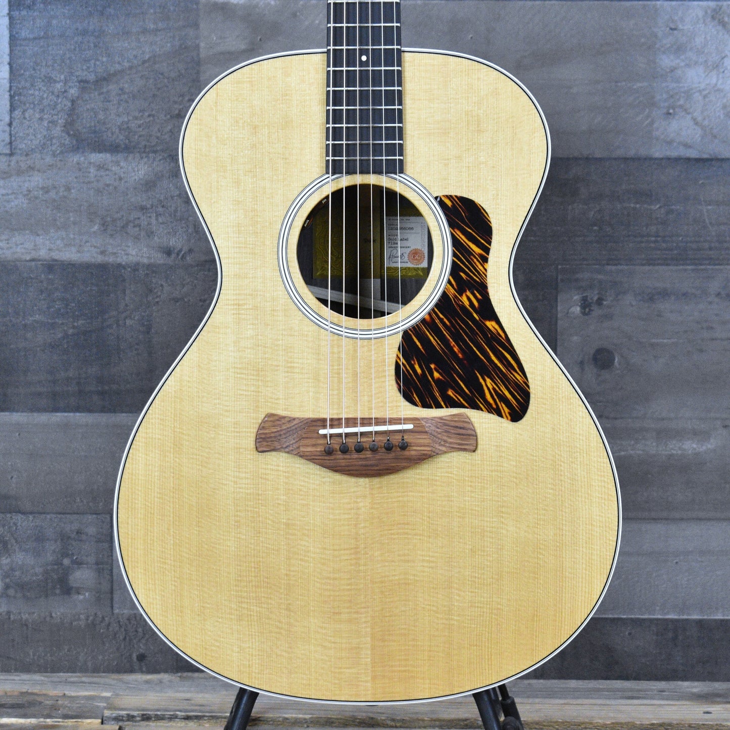 Taylor Gold Label 712e